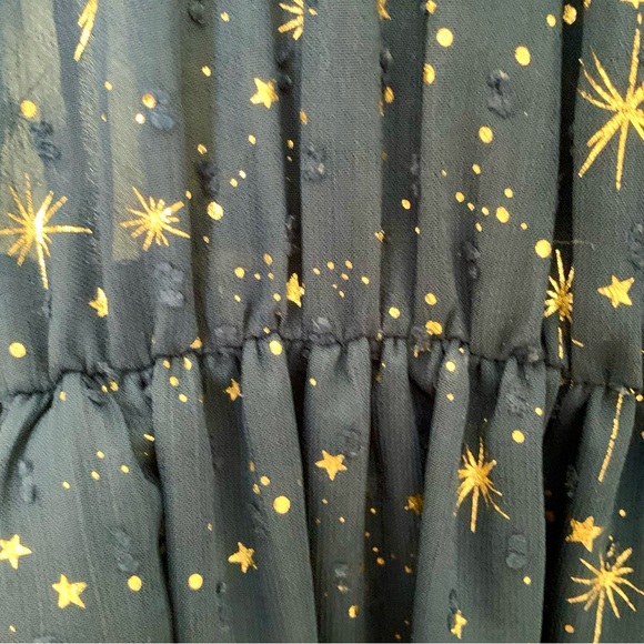 EUC Chicwish Glory of Love Star Print Maxi Dress - Picture 8 of 9